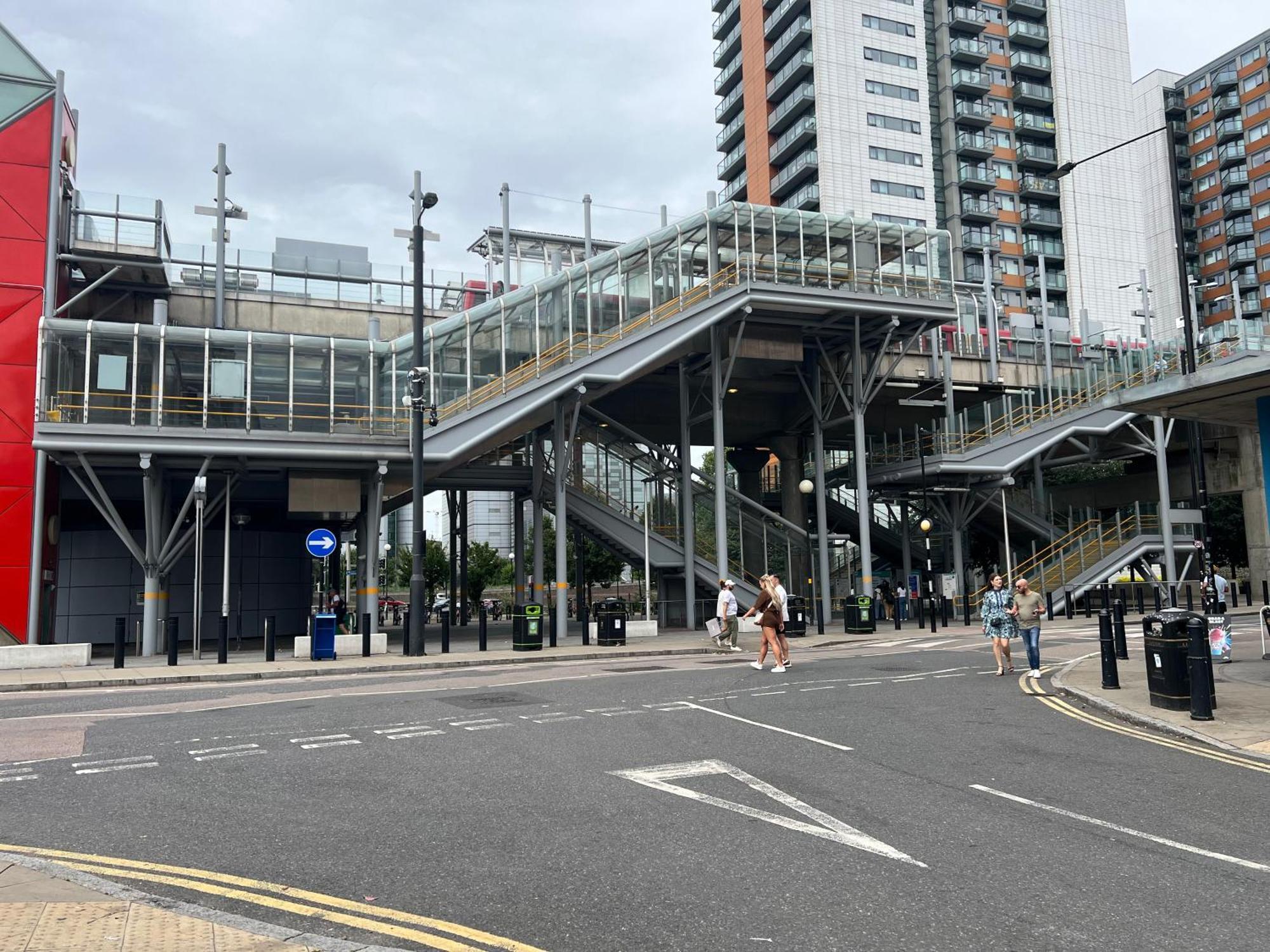 O2 Arena Canary Wharf Excel Apartment London